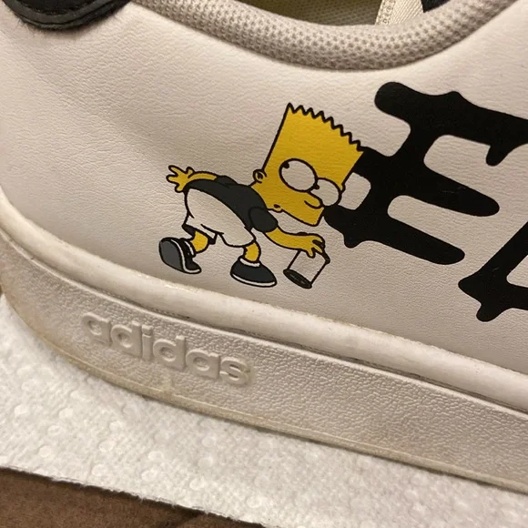Adidas El Barto ( the simpsons) sneackers men sz 11 white great condition - Picture 2 of 8